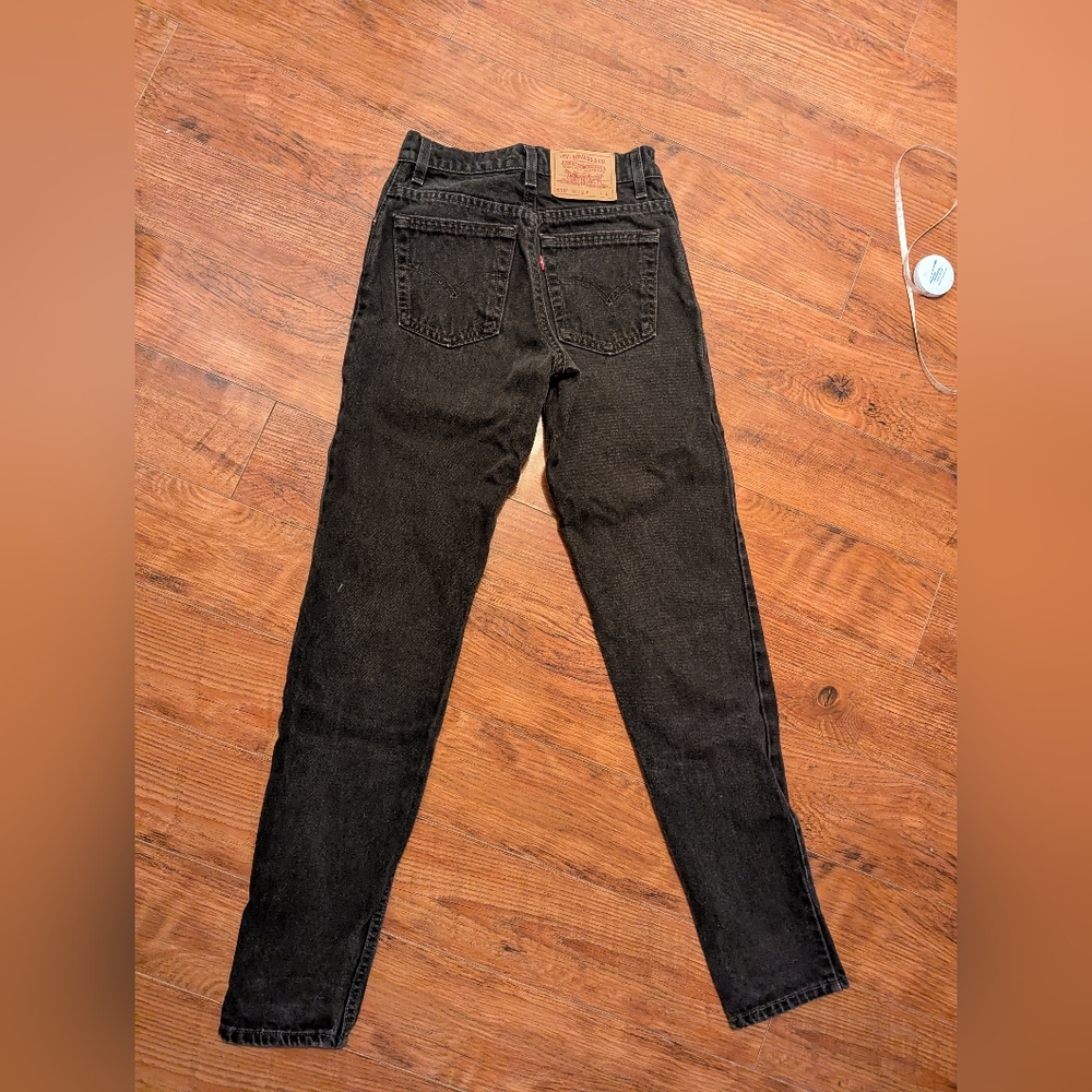 VINTAGE Levis 550 Tapered Leg Jeans